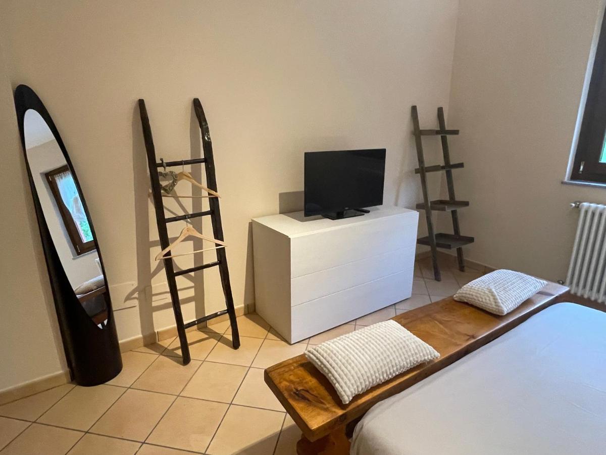 Hotel Casa Iris Omegna Esterno foto